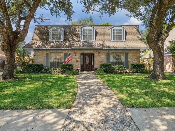 11334 Chevy Chase Dr, Houston, TX 77077