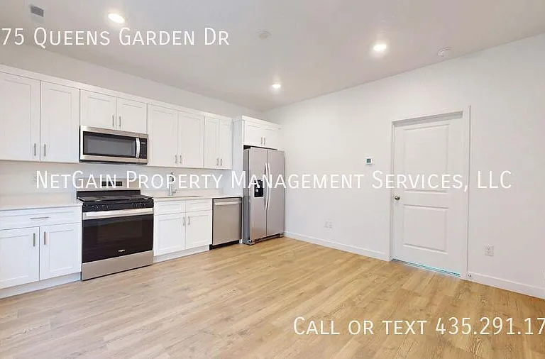 1875 E Queensridge Dr — Photo 3