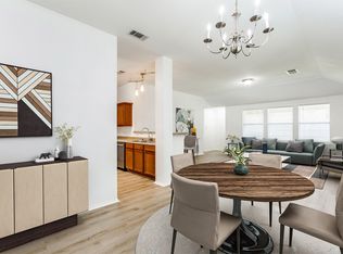 921 Swift Dr, Aubrey, TX 76227