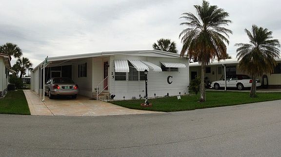 3rd image of 25 Aquamarine Ave