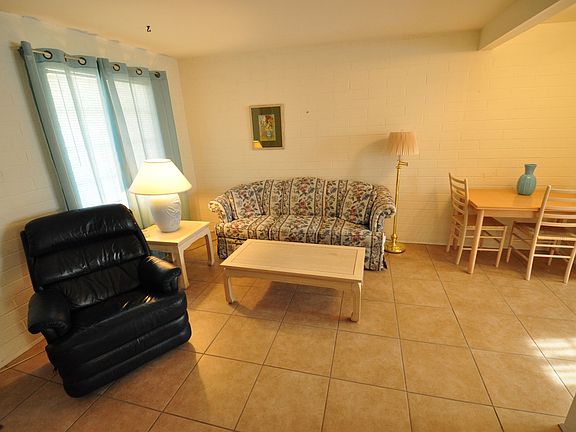 LIVING ROOM 2_11152022