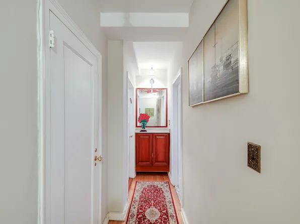 10 Mitchell Place image 1 of 9