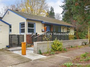 8414 N Peninsular Ave, Portland, OR 97217