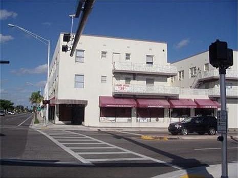 1st image of 4 N Federal Hwy