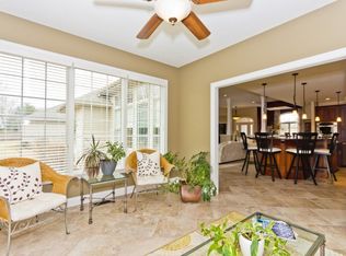 2224 W Laurel St, Springfield, IL 62704