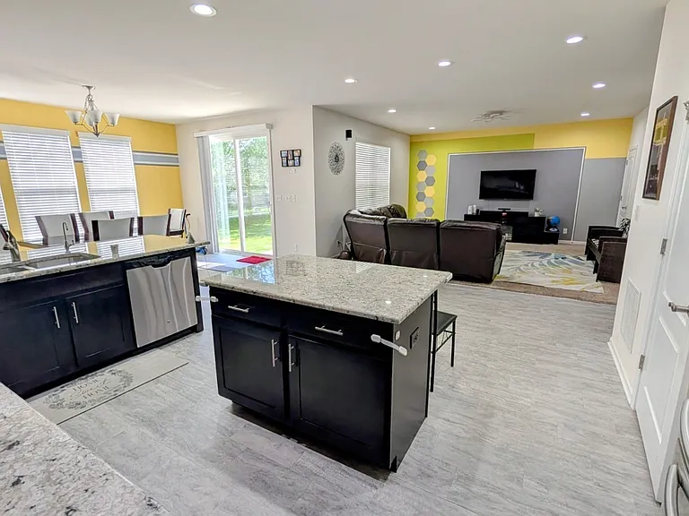 114 Gala Dr — Photo 7