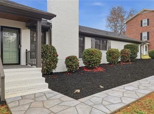 104 Westover Dr, Greer, SC 29651