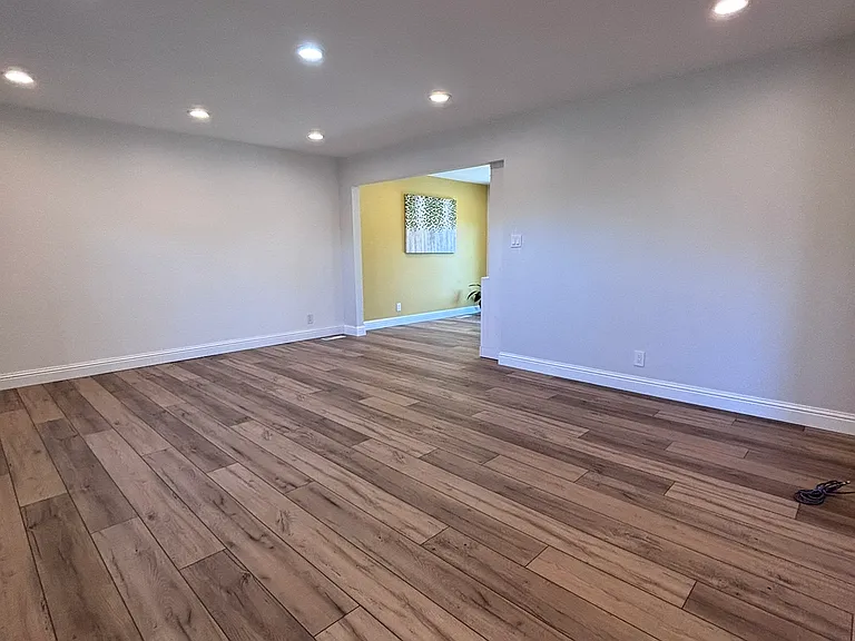 1337 Bedford St — Photo 14