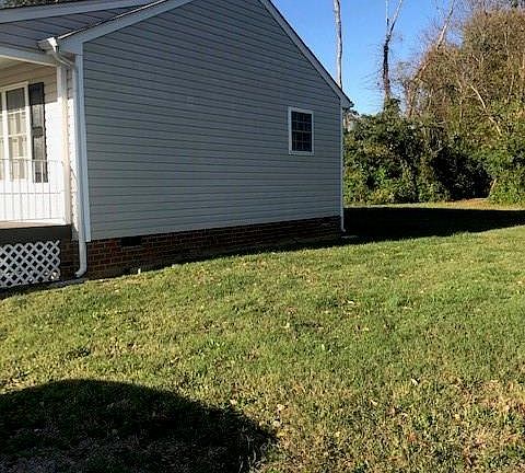 2nd image of 2916 Sandy Grove Ct