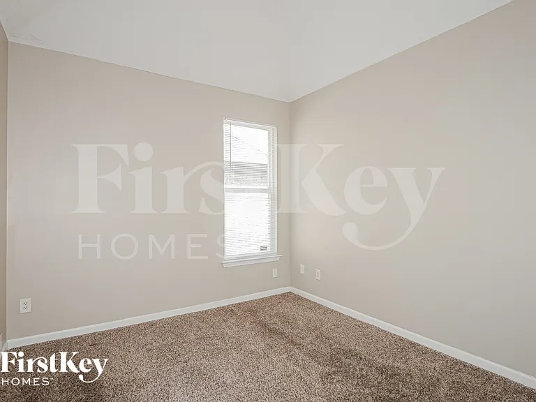 9279 Windy Meadow Ln — Photo 16