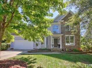 102 Hogan Glen Ct, Chapel Hill, NC 27516