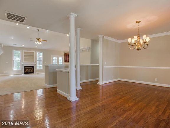 Dining Room-Made for Entertaining