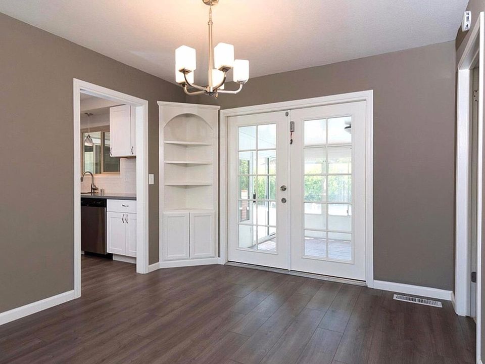2nd image of 8136 Treecrest Ave