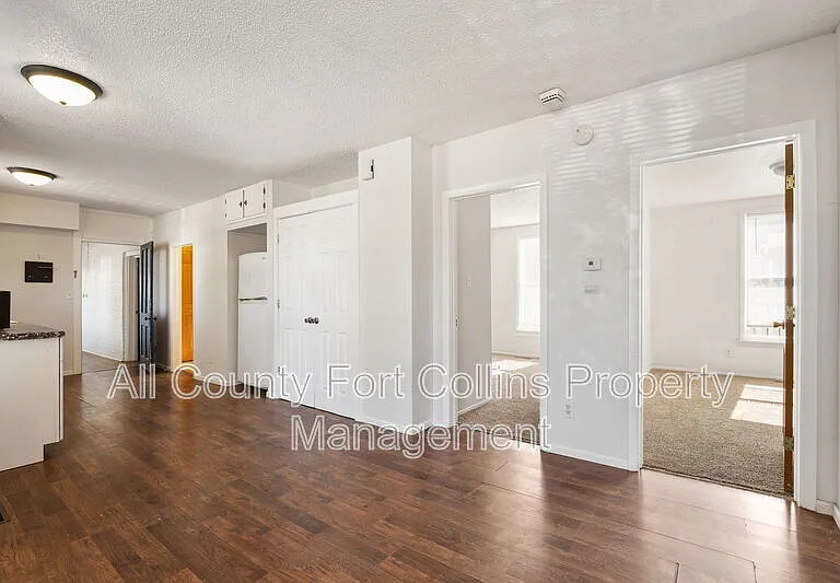 403 E 3rd St #403 — Photo 5