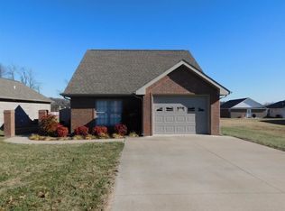 5 Tumbler Dr, Murray, KY 42071