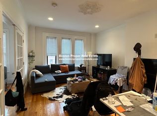 254 Newbury St #34, Boston, MA 02116
