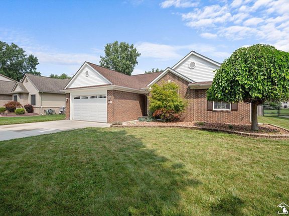 3rd image of 30134 Willow Springs Rd