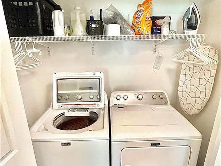 721 S Dockery Ln — Photo 16