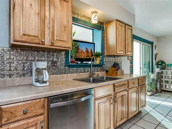 5th image of 3306 Camino Prado Vis