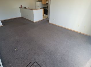 410 13th Ave NW UNIT 25, Oelwein, IA 50662