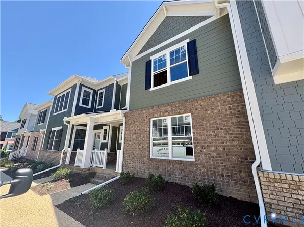 9492 Creek Summit Cir, Richmond, VA 23235