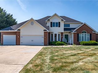 1117 Wedgewood Ct, Decatur, IL 62526