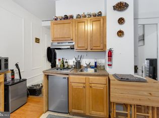 1324 Locust St APT 417, Philadelphia, PA 19107