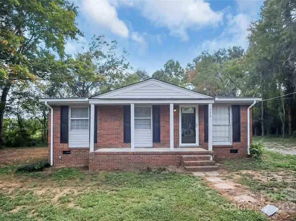 226 Louise Dr, Stanley, NC 28164