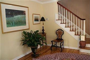 4th image of 2670 Rocklyn Rd