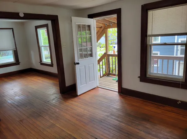 267 Broadway #B, Fort Edward, NY 12828