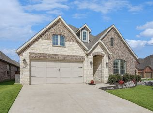 645 Bridgewater Rd, Fort Worth, TX 76131