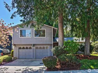 18725 SE 45th St, Issaquah, WA