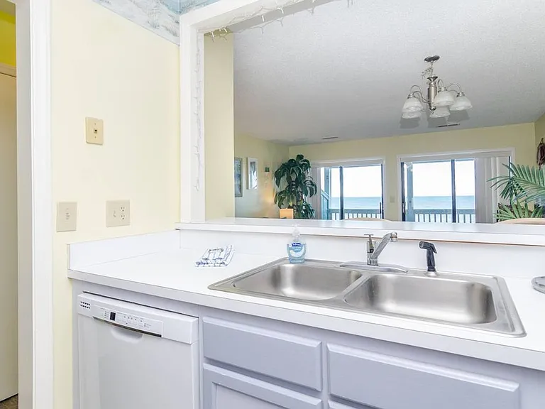 1437 S Fort Fisher Blvd #B-1 — Photo 14