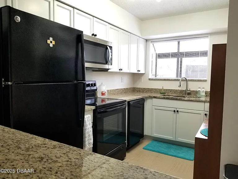 165 White Fawn Dr #MB — Photo 5