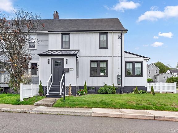 4th image of 32 Dutchess Terrace