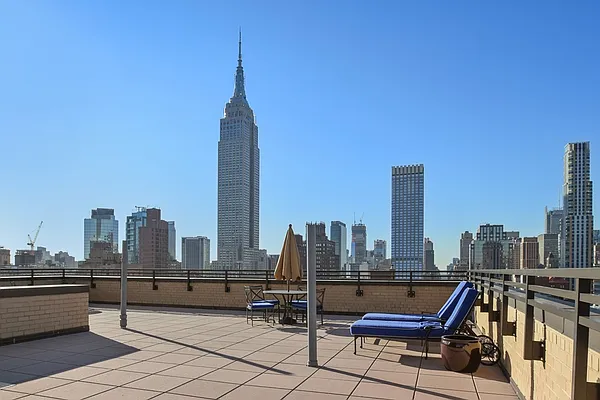 Sold by Corcoran | media 16