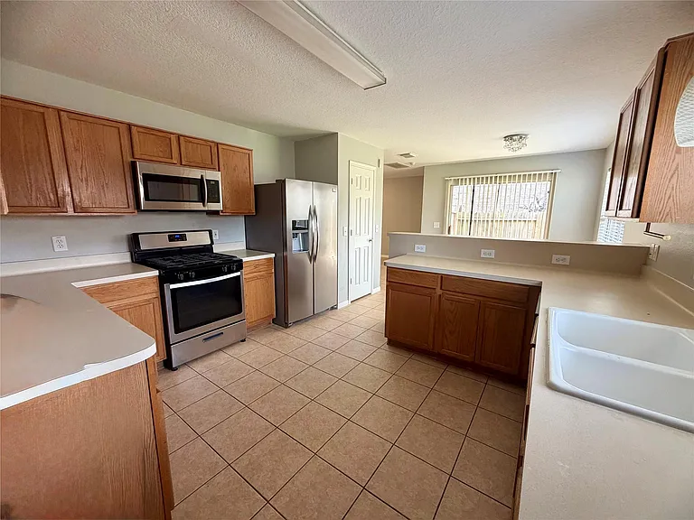 635 Cypresswood Trce — Photo 3
