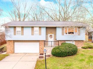 6632 N Toronado Ct, Peoria, IL