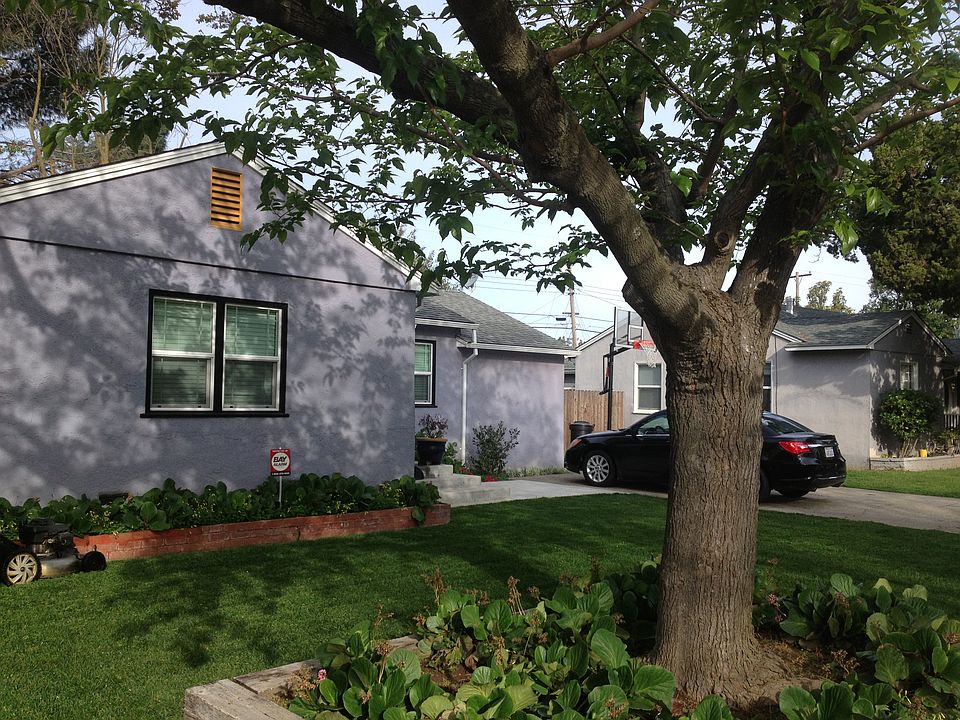 2nd image of 3407 36th St NW