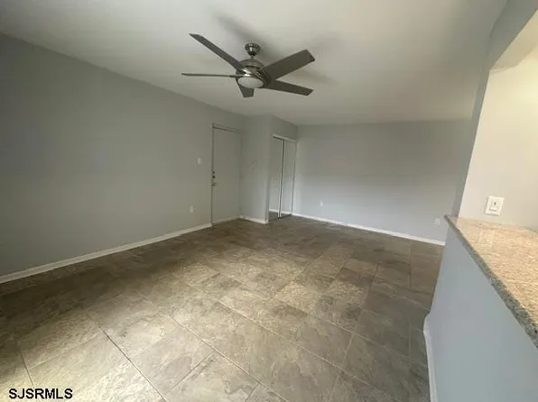 25 N Madison Ave APT A6, Margate City, NJ 08402