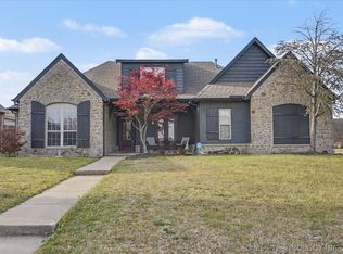 4674 E 145th Pl S, Bixby, OK 74008