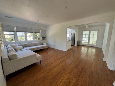 2744 S Barrington Ave, Los Angeles, CA, 90064