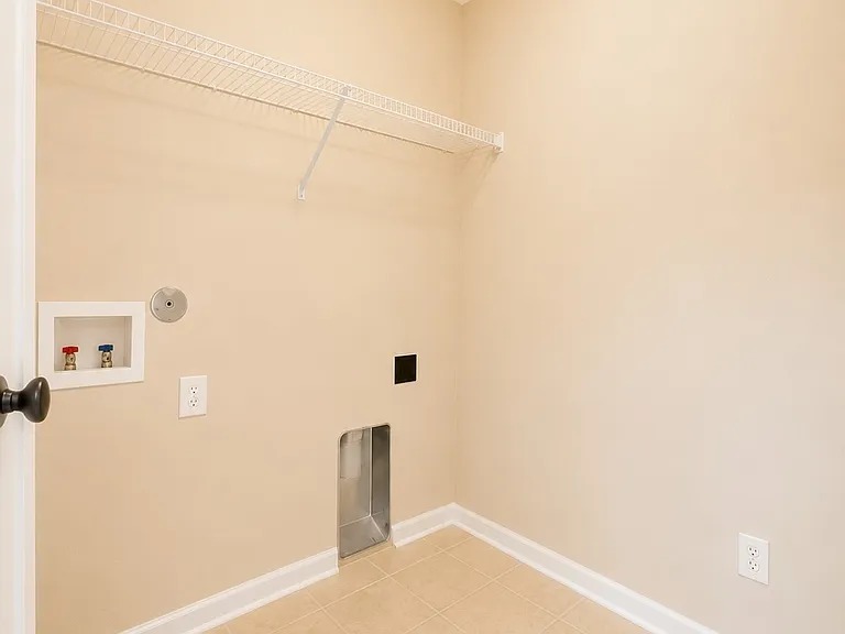 931 Carina Pass — Photo 14