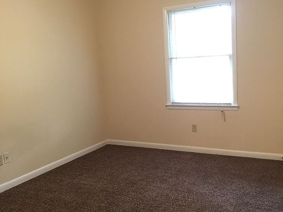 4th image of 4518 Bonnell Dr NW APT A