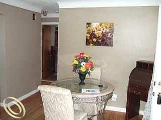 5th image of 17147 Philomene Blvd