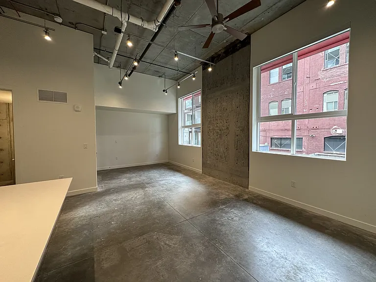 Paperbox Lofts — Photo 129