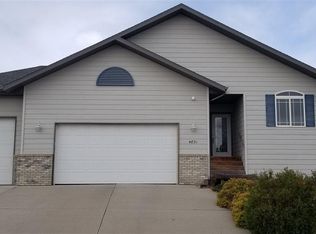 4831 Chalkstone Dr, Rapid City, SD 57701