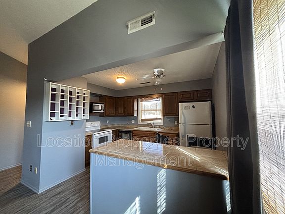 4th image of 3822 Westland Pl #1