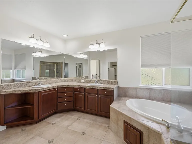 2100 Lamego Way — Photo 19