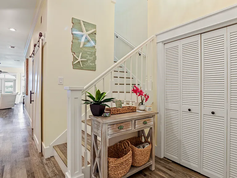 Large Entry and Closet Storage